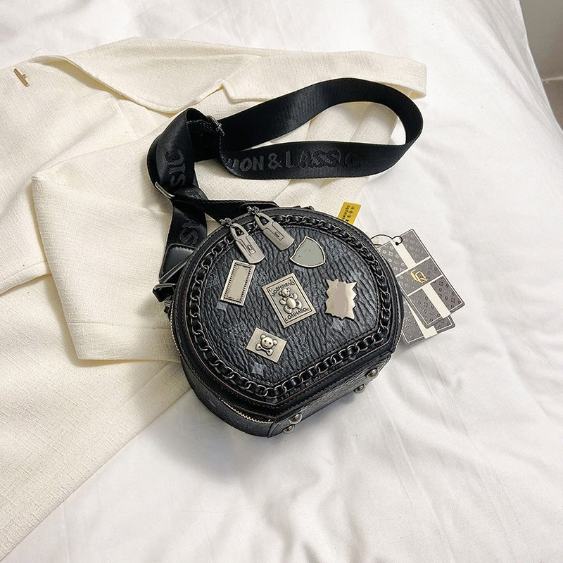 👜Heißer Verkauf Frauen Mode Handtasche Retro Bär Abzeichen Umhängetasche(55%off)