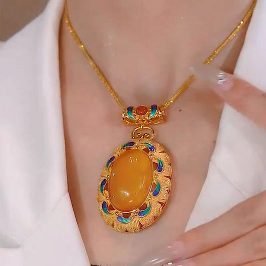 Women's Exquisite Faux Amber Yellow Pendant Necklace