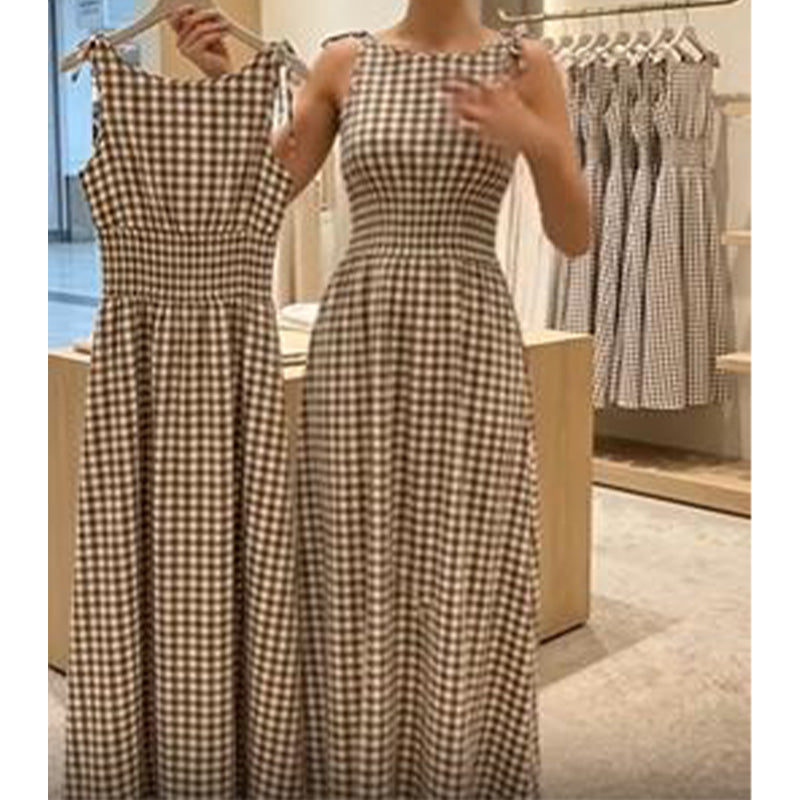 đ Retro-Maxikleid in Karo-Optik â mit Smok-Oberteil & verstellbaren Trägern, bequem & elegant fĂźr Alltag, Strand & Sommer đ¸âď¸