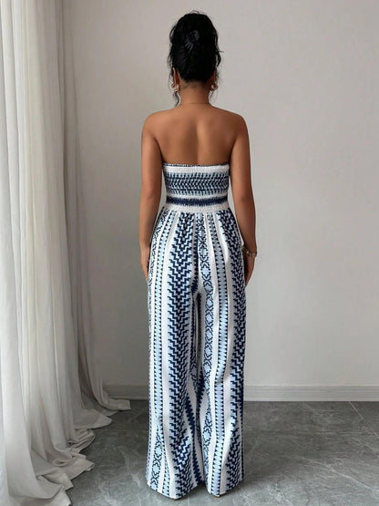 👗💙 Geometrischer Jumpsuit mit Halter-Ausschnitt & Seitenschlitz – 50% RABATT! Perfekt für Strand, Büro & Abend. 🔥✨