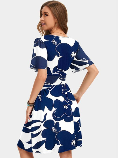 💃2026 Sommer Heißer Verkauf 49% RABATT🌈Damen Rüschenärmel Sexy Sommerkleid Blumen V-Ausschnitt Kurzes Wickelkleid mit Taschen