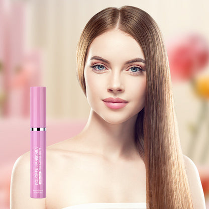 Lang anhaltende und farbenfrohe Wimperntusche