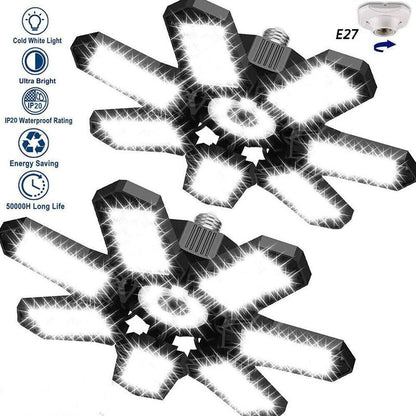 Helle LED-Garagenleuchte mit verformbaren Paneelen
