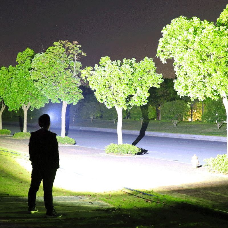 Wasserdichte, helle, wiederaufladbare Scheinwerfer-Taschenlampe