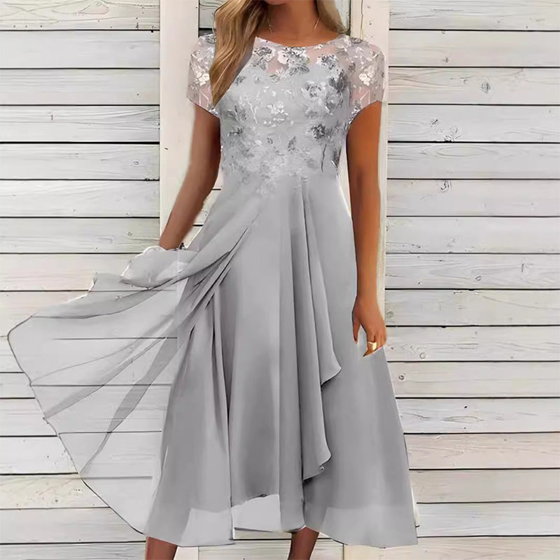 Elegantes Damenkleid mit Rundhalsausschnitt