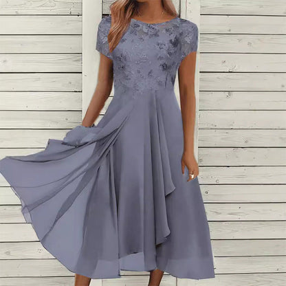 Elegantes Damenkleid mit Rundhalsausschnitt