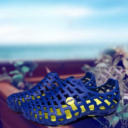 Stylische, atmungsaktive Clogs