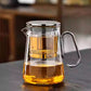Glas-Teekanne mit magnetischer Wasserabscheidung