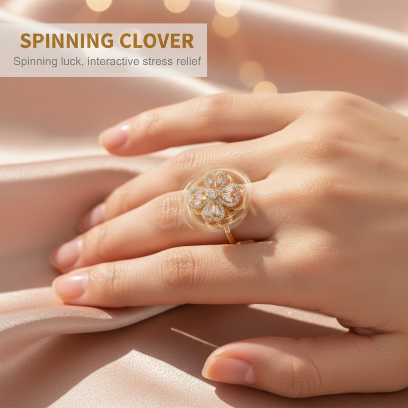 Glücksring mit drehendem vierblättrigem Kleeblatt
