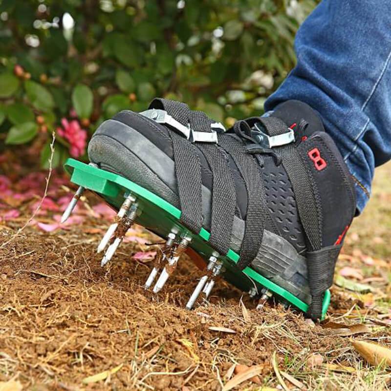 📢📢50 % Rabatt!! ⏰Rasenbelüftung Schuhe – 4,2 cm Erdnägel für Gartenpflege, Epoxidboden Spikes