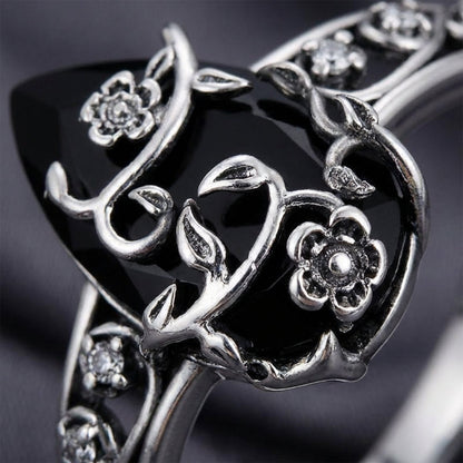 Böhmischer Vintage-Blumenranken-Ring