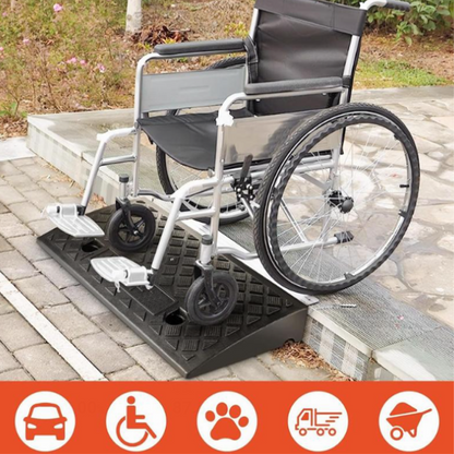 Leichte tragbare Bordsteinrampe für Einfahrten – rutschfest & stabil – ideal für Autos, Rollstühle & Roller