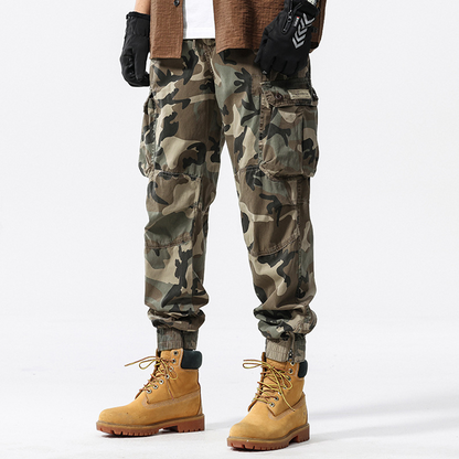 Herren-Camouflage-Cargo-Hose mit Bündchen und lässigem Schnitt