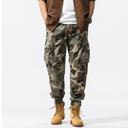 Herren-Camouflage-Cargo-Hose mit Bündchen und lässigem Schnitt
