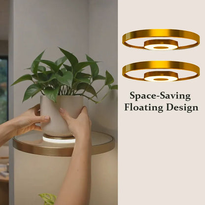 Schwebendes Wandregal mit integriertem Ambiente-LED-Licht