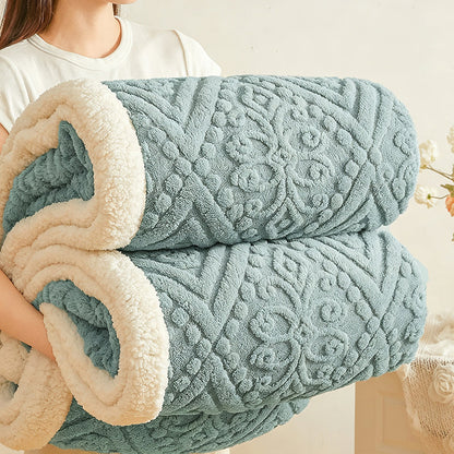 🔥 Nur für kurze Zeit 50 % Rabatt! ☁️ Dicke Kuscheldecke mit Prägemuster – Flauschige Lammflor-Decke für Sofa, Büro und Mittagsschlaf