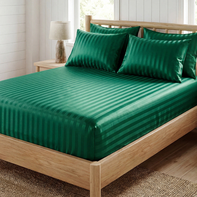 Seidig glänzendes gestreiftes Satin-Spannbettlaken-Set